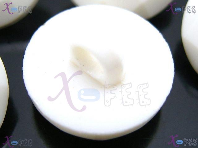 nkpf00751 New Design Sewing Fabric Modish Lot White 15pcs Cutting Plastic Design Buttons 2